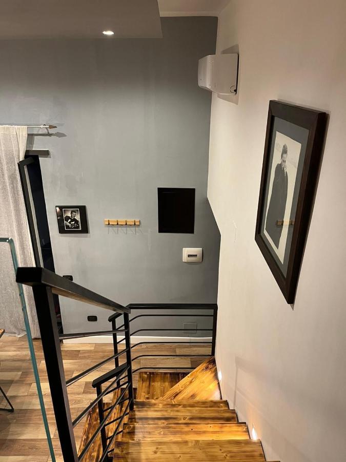 Appartamento Dreaming Castel Sant'Elmo Napoli Esterno foto